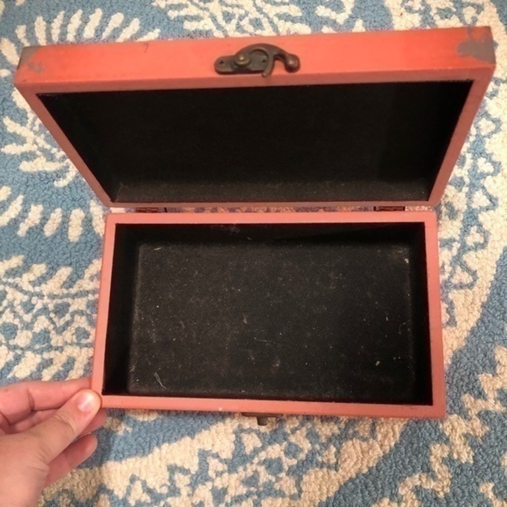 Distressed Boat Jewelry Box - Picture 2 of 3
